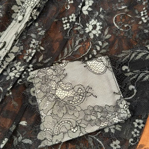 Anthropologie Maeve Lace Blouse - Picture 2 of 5